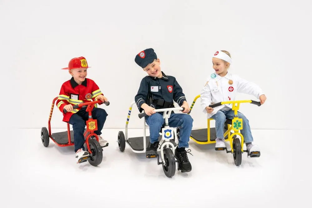 Hero Rettungswagen | Rose_R6140_