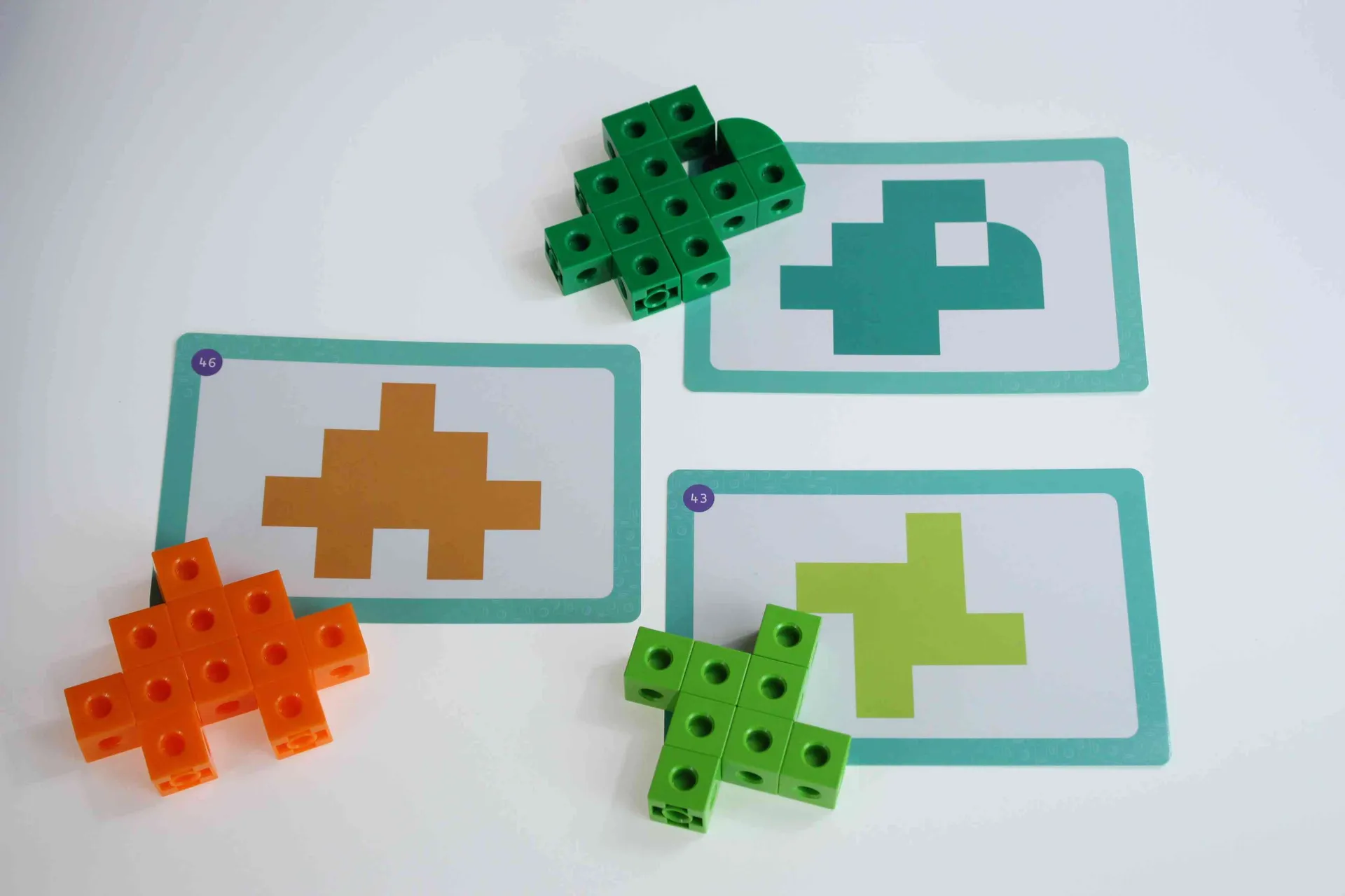 30192_4 Linking Cubes Klassen-Set | Steckwürfel | Dragon Toys