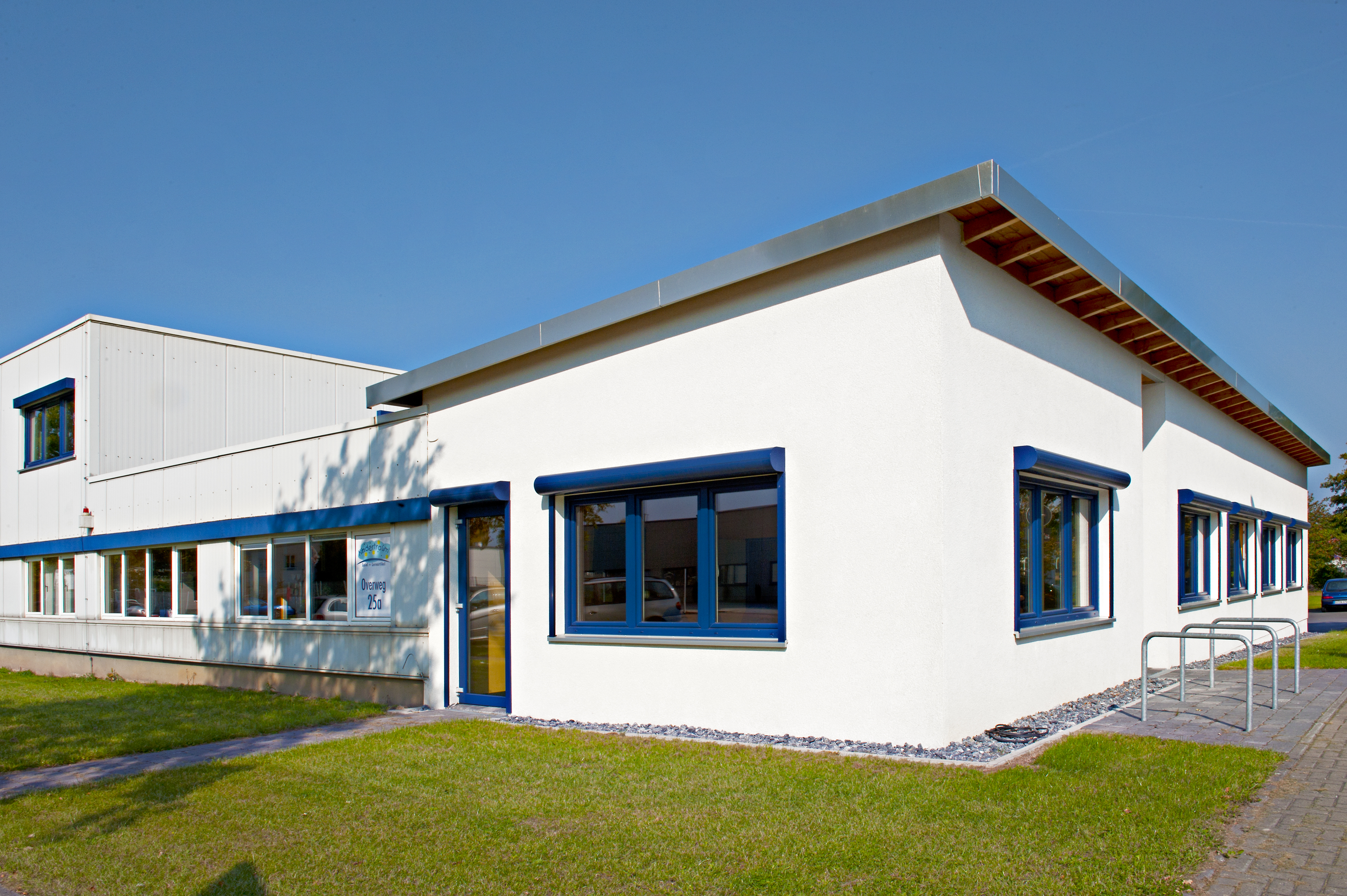 Gebäude Kindertraum Gebäude  Firmenzentrale Kindertraum