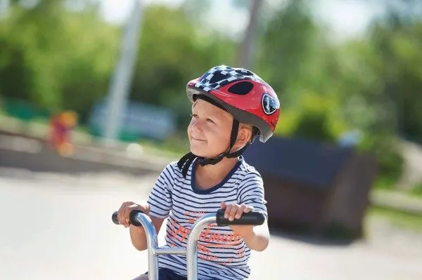 8919255_3 Winther Fahrradhelm