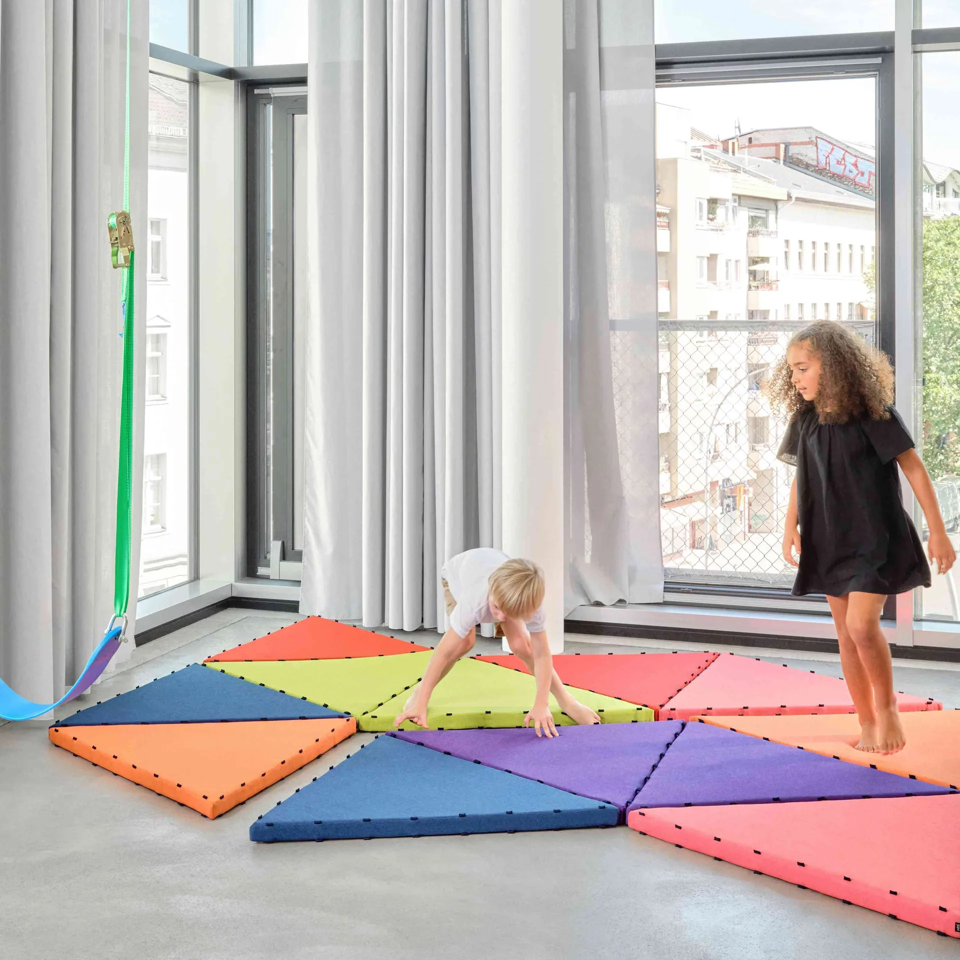 Tukluk Giant Pro Rainbow