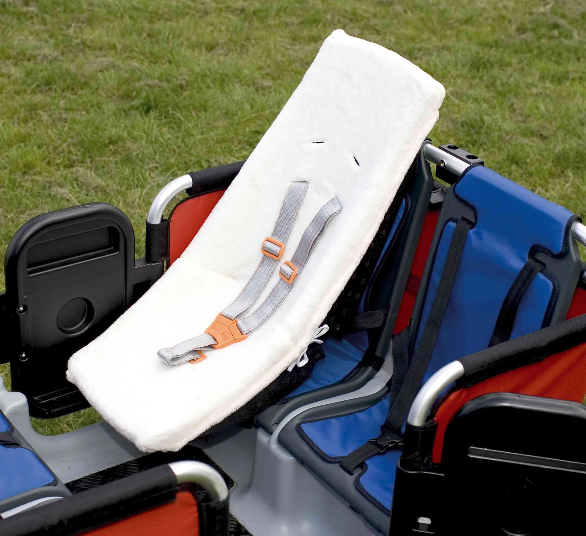 8819054_1 Babysitz | Winther Babysitz