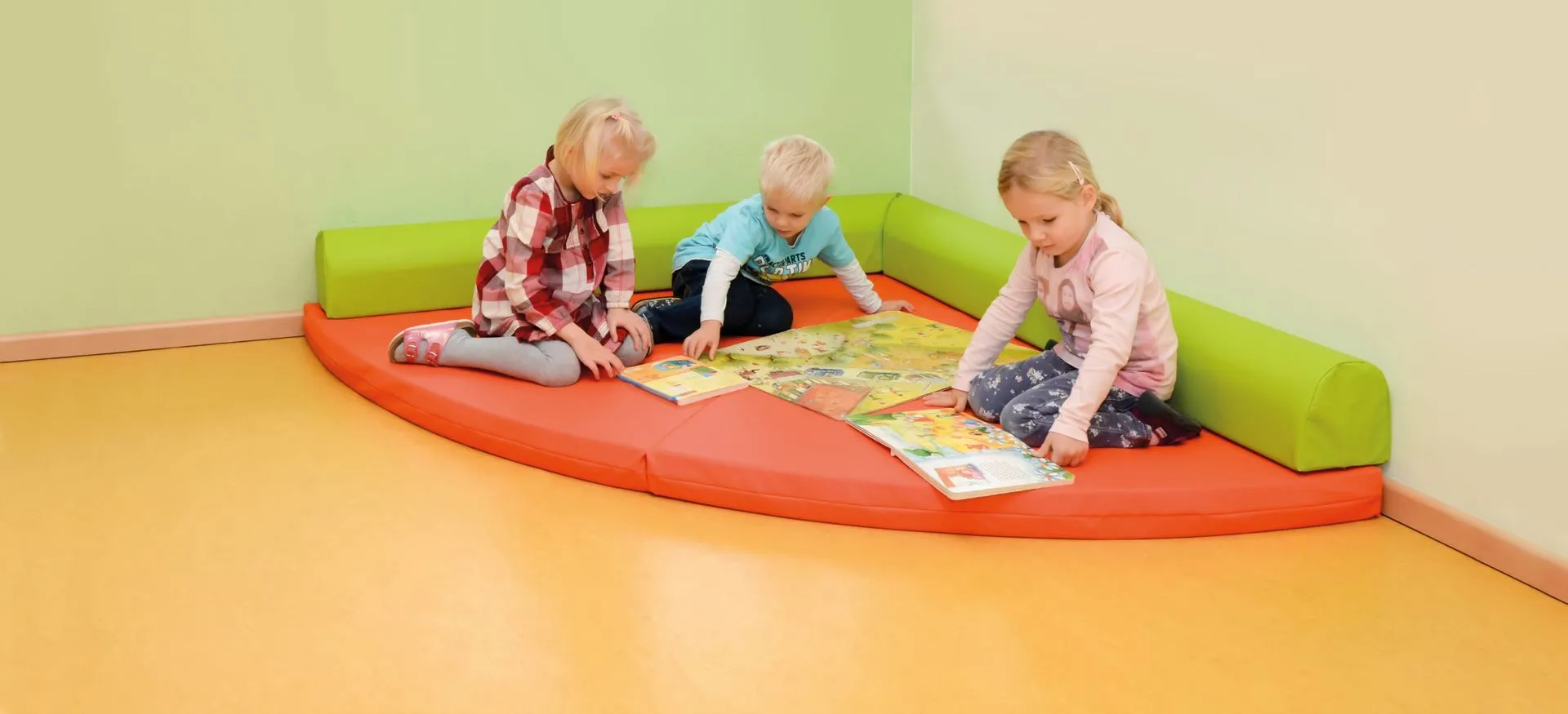 Spiel- und Schlafecke klappbar | Kindermatte | Dragon Toys_05002_