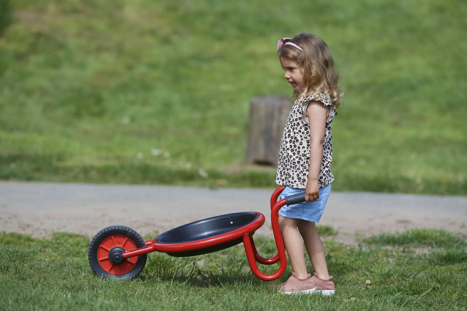 Viking Challenge Runde Schubkarre | Winther Runde Schubkarre