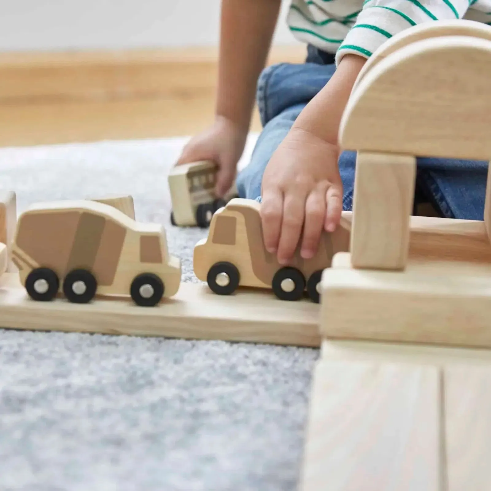 Naturholz-Autos 10er Set | Kleine Holzautos | Dragon Toys_30309_