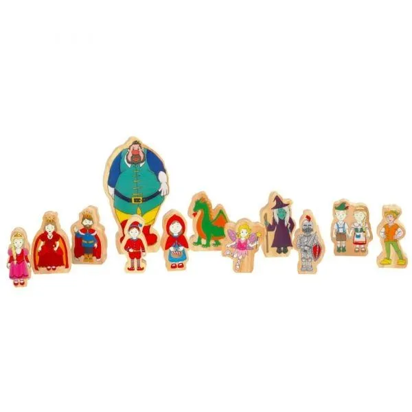 Hölzerne Märchenfiguren