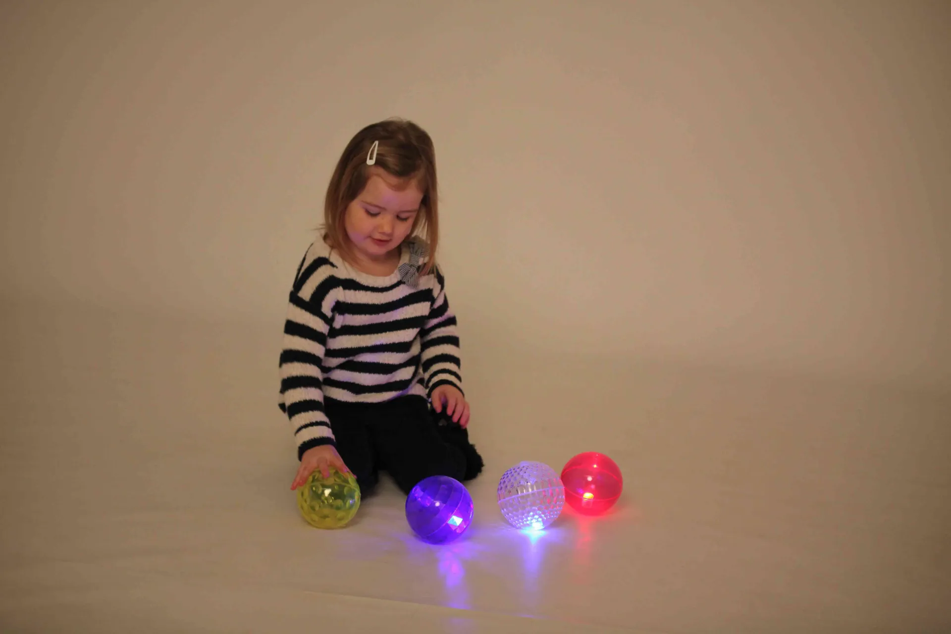 40028_4 Sensorik Bälle "Flashlight" 4er Set | Dragon Toys