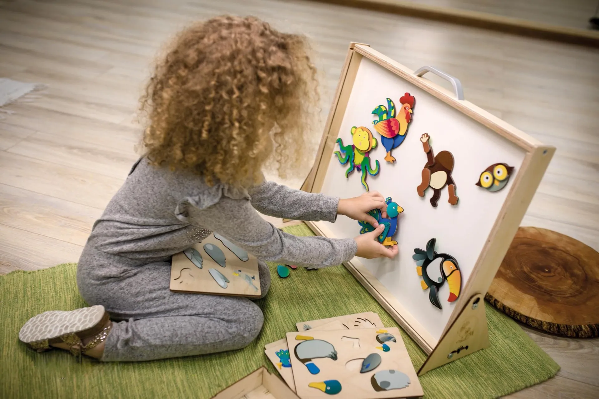 Holz-Magnetbahn im Koffer