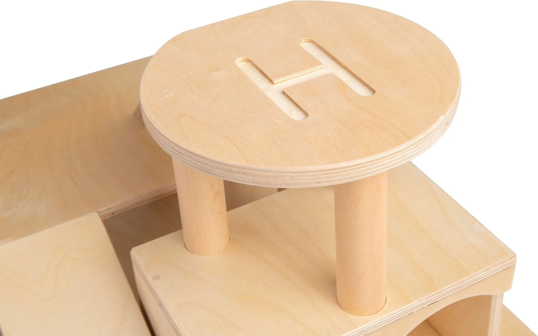 30660_3 Garage mit Hubschrauberlandeplatz | Parkhaus Holz | Dragon Toys